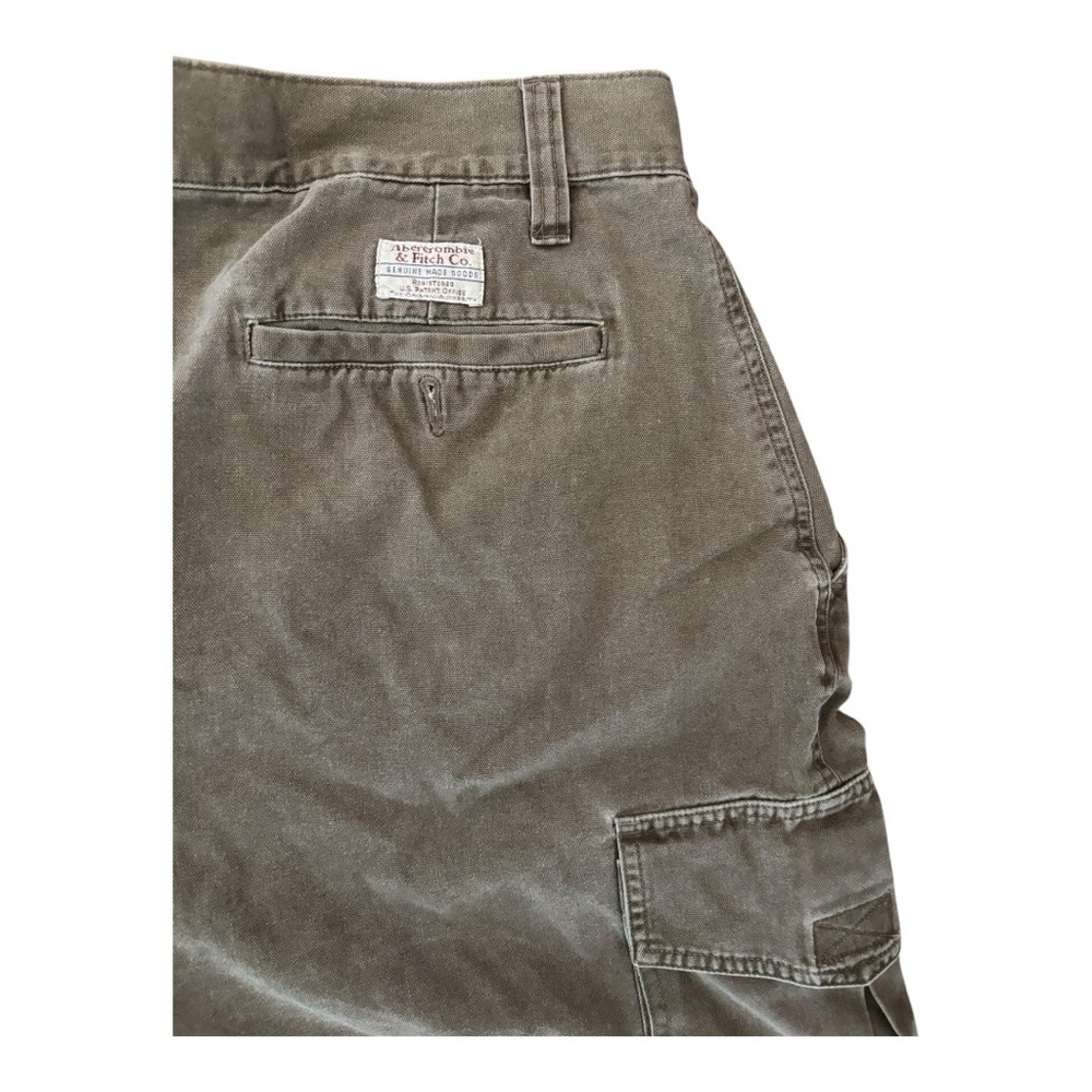 Abercrombie & Fitch Co. Y2K Cargo Shorts Vintage Hong Kong Baggy Size 38 - Picture 7 of 10